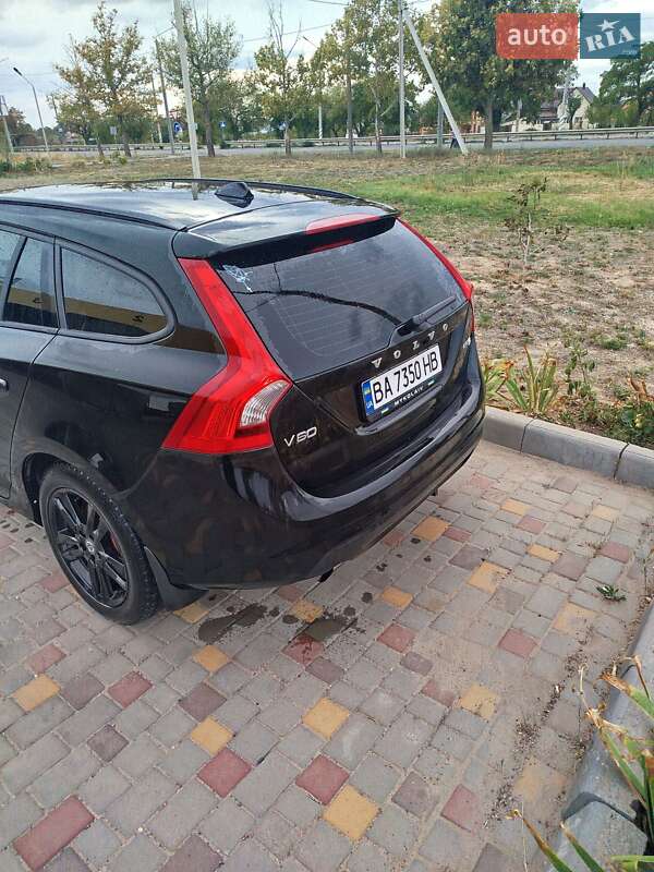 Универсал Volvo V60 2011 в Николаеве
