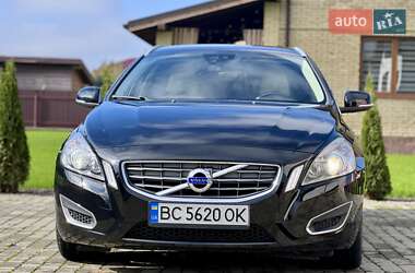 Универсал Volvo V60 2010 в 