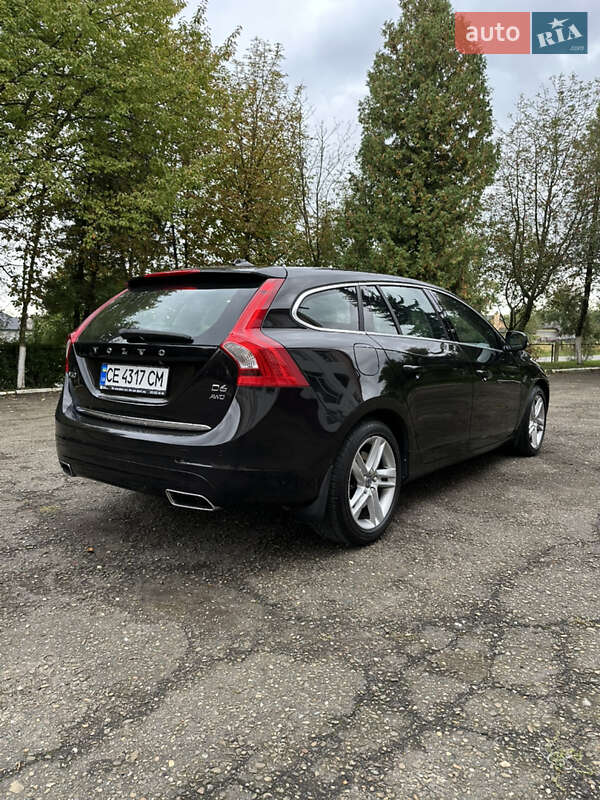 Универсал Volvo V60 2014 в Черновцах