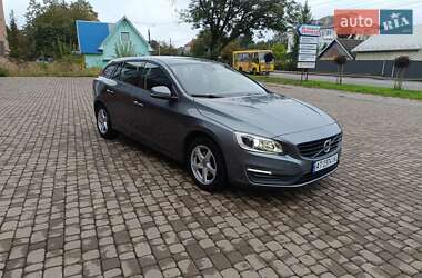 Универсал Volvo V60 2017 в 