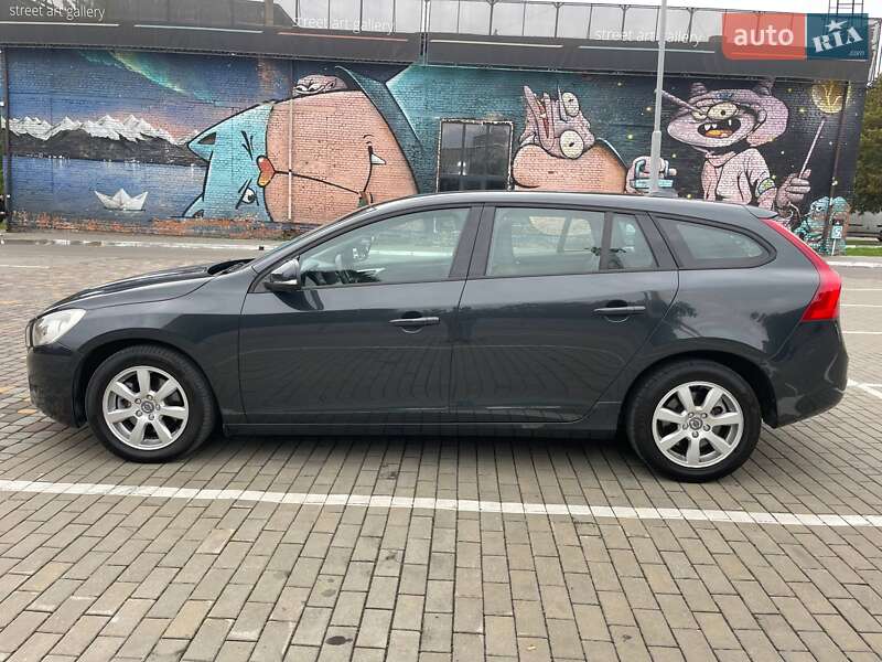 Універсал Volvo V60 2013 в Луцьку