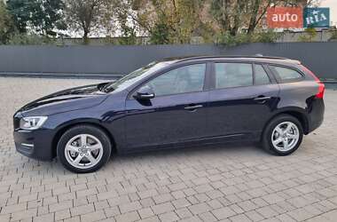 Универсал Volvo V60 2015 в 