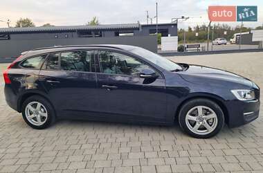 Универсал Volvo V60 2015 в 