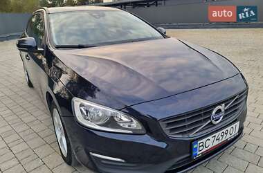 Универсал Volvo V60 2015 в 