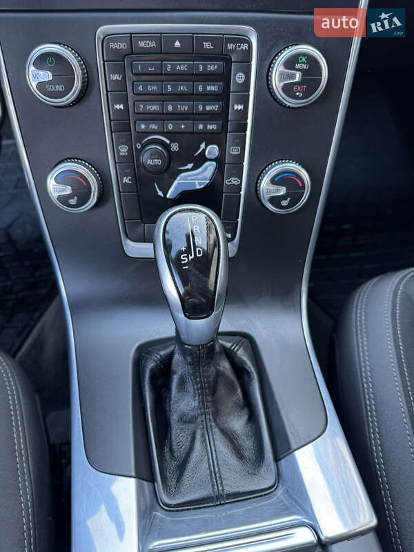 Универсал Volvo V60 2014 в Моршине