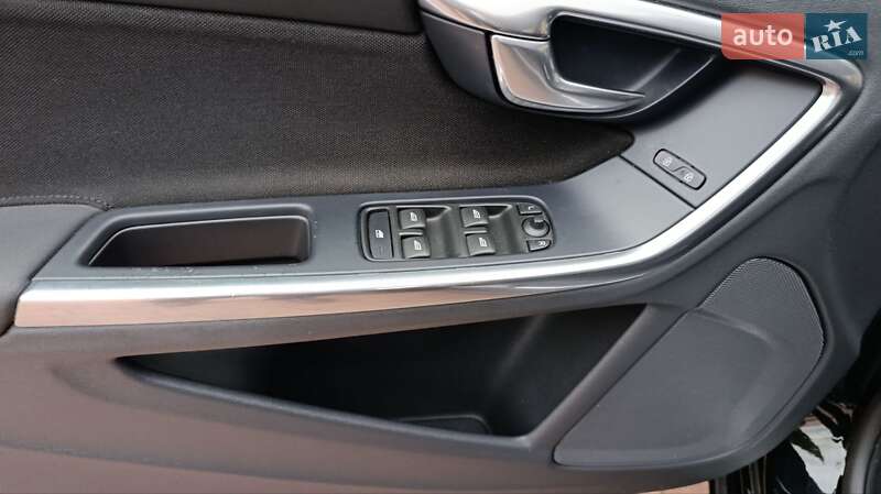 Универсал Volvo V60 2012 в Стрые