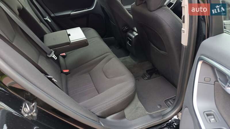 Универсал Volvo V60 2012 в Стрые