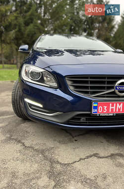 Універсал Volvo V60 2016 в  фото 16 Універсал Volvo V60 2016 в