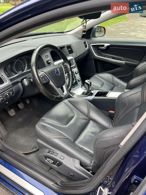 Универсал Volvo V60 2016 в Луцке