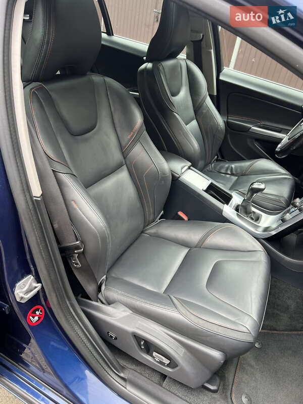 Универсал Volvo V60 2016 в Луцке