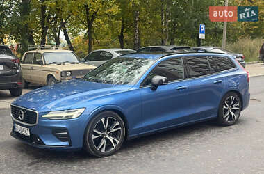Универсал Volvo V60 2020 в 