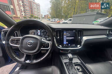 Универсал Volvo V60 2020 в 