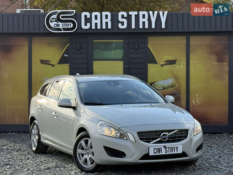 Универсал Volvo V60 2011 в Стрые