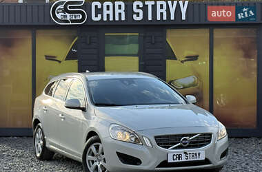 Универсал Volvo V60 2011 в 