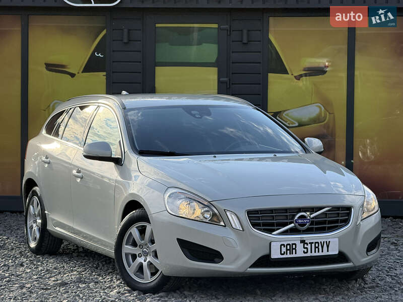 Универсал Volvo V60 2011 в Стрые