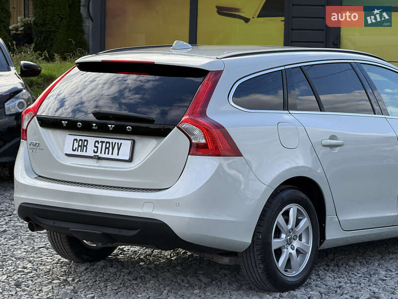 Универсал Volvo V60 2011 в Стрые