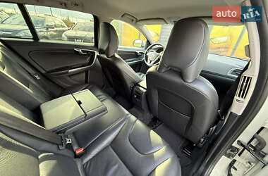 Универсал Volvo V60 2011 в 