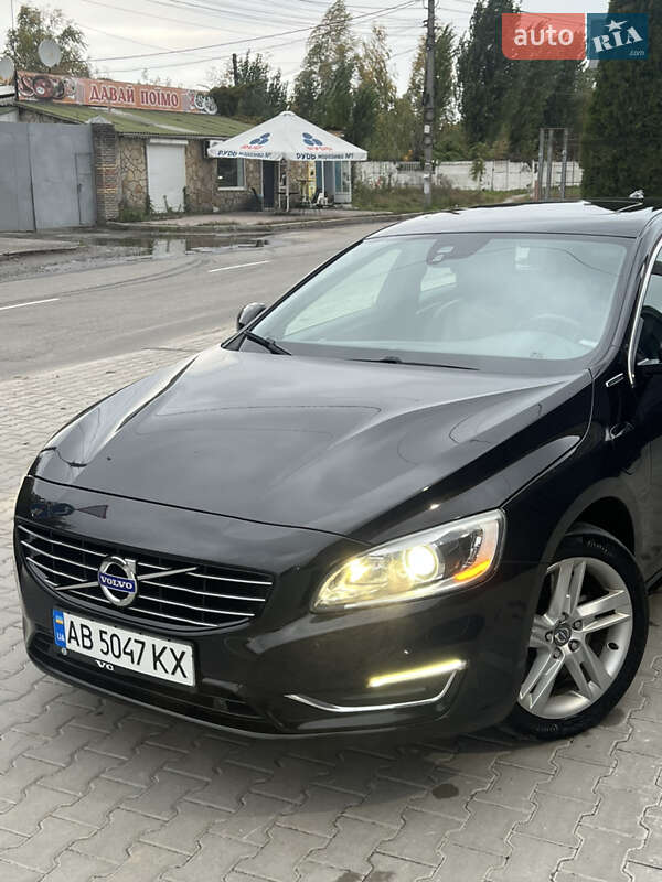 Універсал Volvo V60 2013 в 