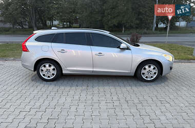 Универсал Volvo V60 2011 в 