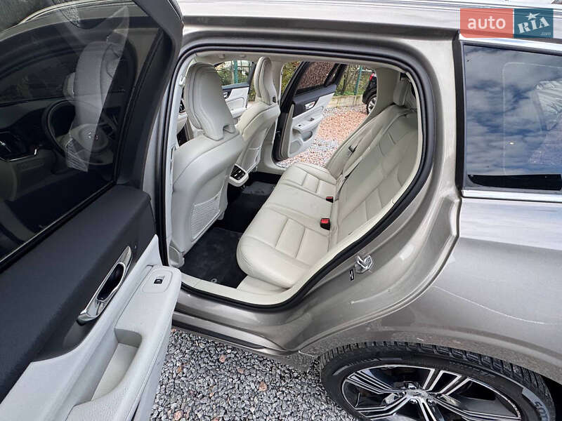 Универсал Volvo V60 2020 в Дрогобыче