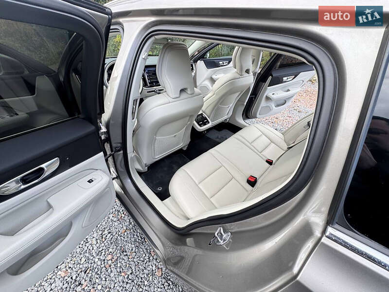 Универсал Volvo V60 2020 в Дрогобыче