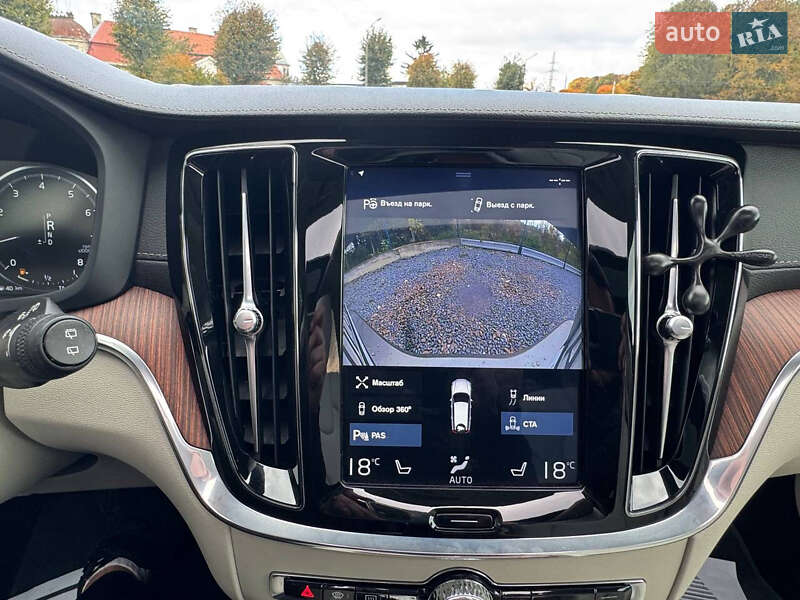 Универсал Volvo V60 2020 в Дрогобыче