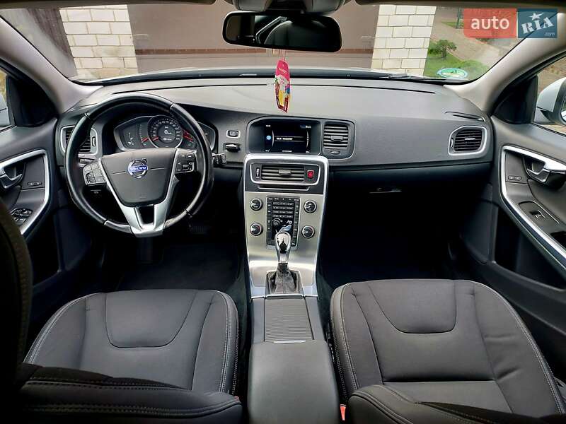 Универсал Volvo V60 2014 в Бродах