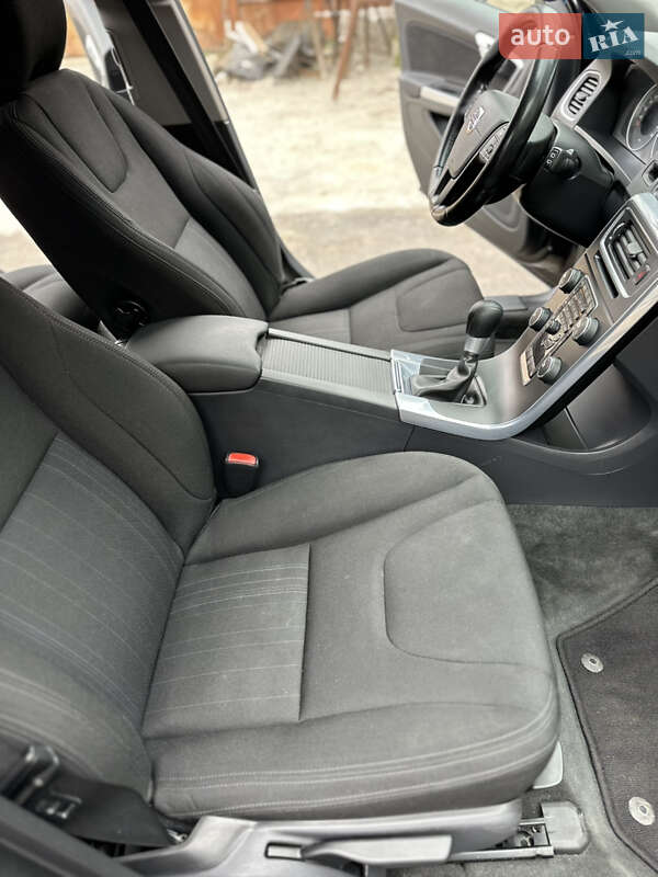 Універсал Volvo V60 2013 в Тернополі фото 21 Універсал Volvo V60 2013 в Тернополі