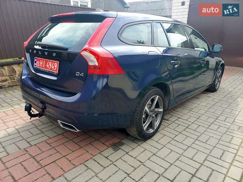 Універсал Volvo V60 2014 в Бродах