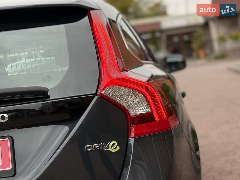 Универсал Volvo V60 2012 в Стрые фото 30 Универсал Volvo V60 2012 в Стрые