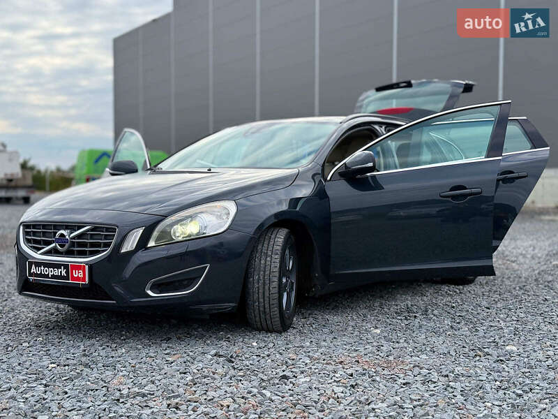 Универсал Volvo V60 2013 в Львове