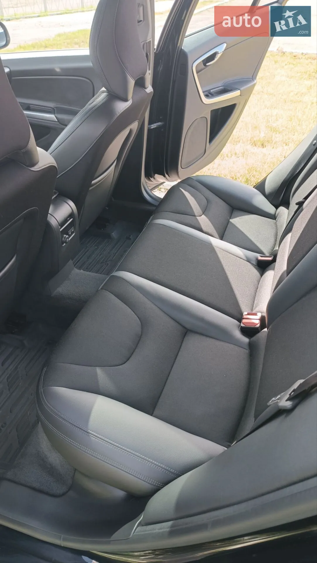 2014 Volvo V60 - мініатюра 10
