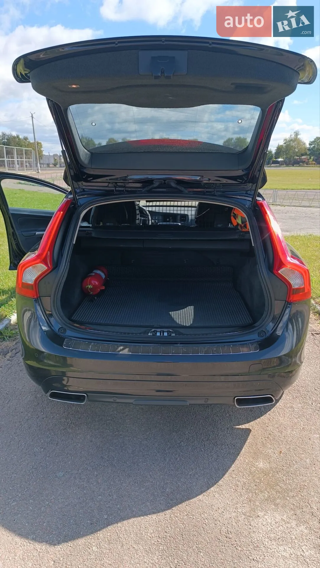 2014 Volvo V60 - мініатюра 17