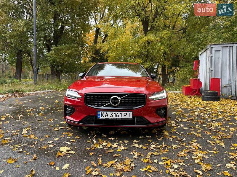 Універсал Volvo V60 2021 в Києві фото 18 Універсал Volvo V60 2021 в Києві
