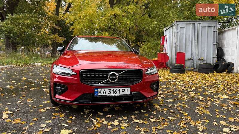 Універсал Volvo V60 2021 в Києві фото 13 Універсал Volvo V60 2021 в Києві
