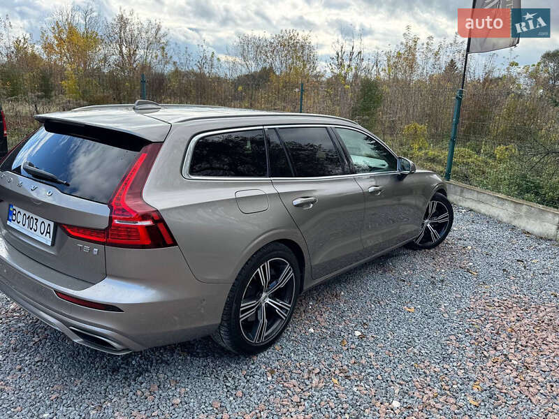 Універсал Volvo V60 2020 в Дрогобичі