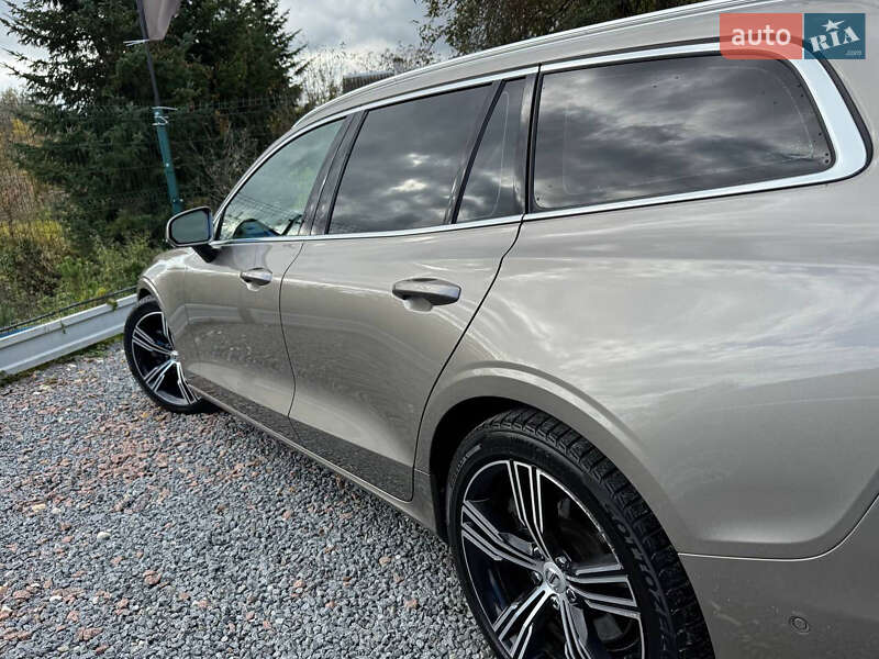 Універсал Volvo V60 2020 в Дрогобичі