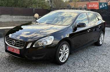 Универсал Volvo V60 2012 в Ровно