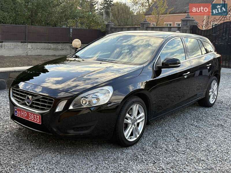 Універсал Volvo V60 2012 в Рівному фото Універсал Volvo V60 2012 в Рівному