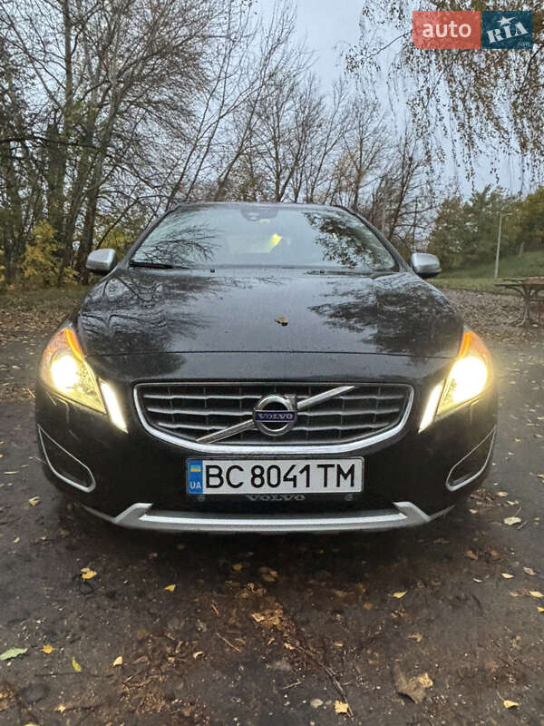 Универсал Volvo V60 2012 в Золочеве фото 2 Универсал Volvo V60 2012 в Золочеве