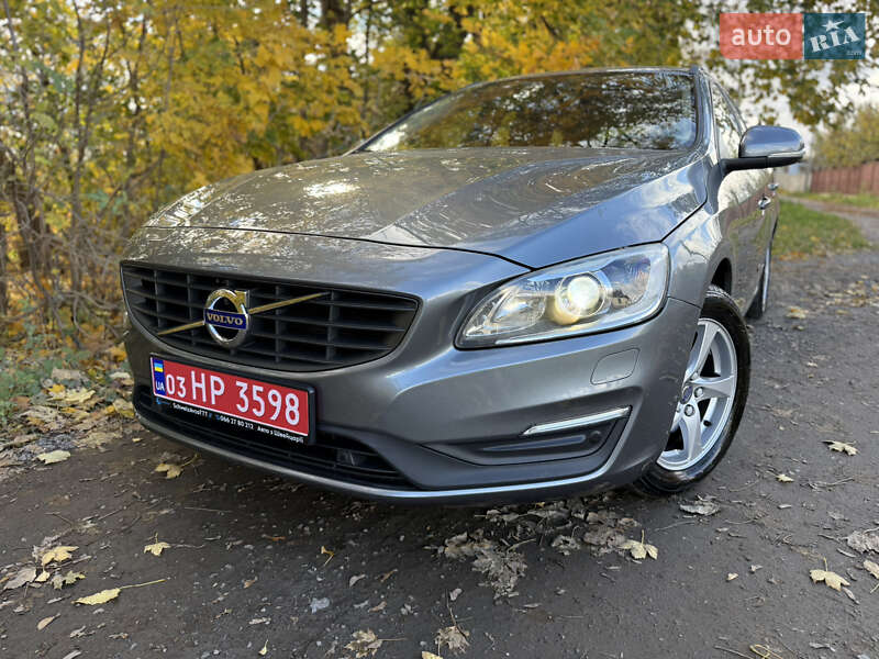 Универсал Volvo V60 2016 в Ровно фото 10 Универсал Volvo V60 2016 в Ровно