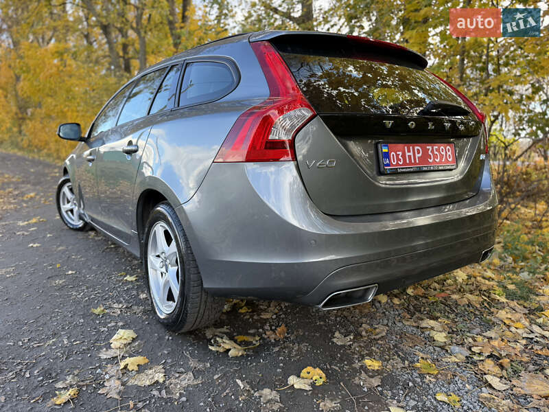 Универсал Volvo V60 2016 в Ровно фото 11 Универсал Volvo V60 2016 в Ровно