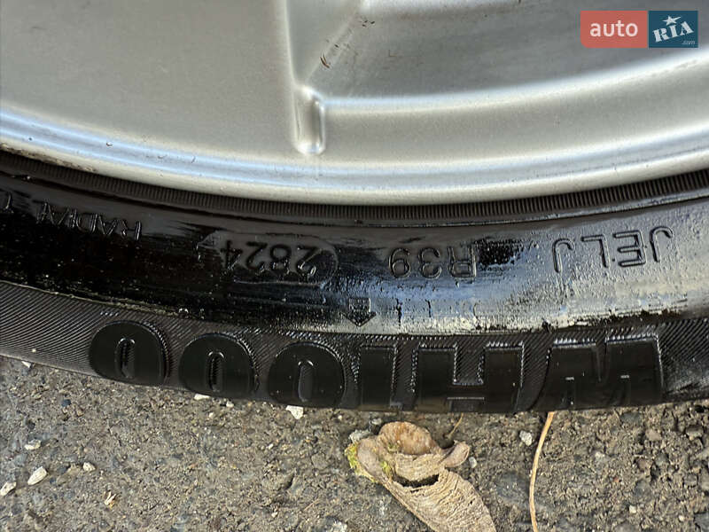 Универсал Volvo V60 2016 в Ровно фото 34 Универсал Volvo V60 2016 в Ровно