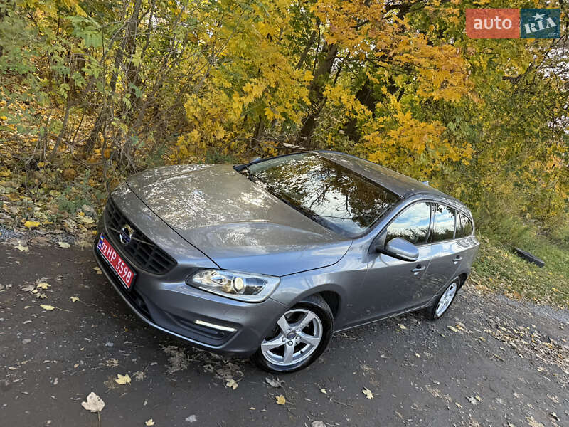 Универсал Volvo V60 2016 в Ровно фото 46 Универсал Volvo V60 2016 в Ровно