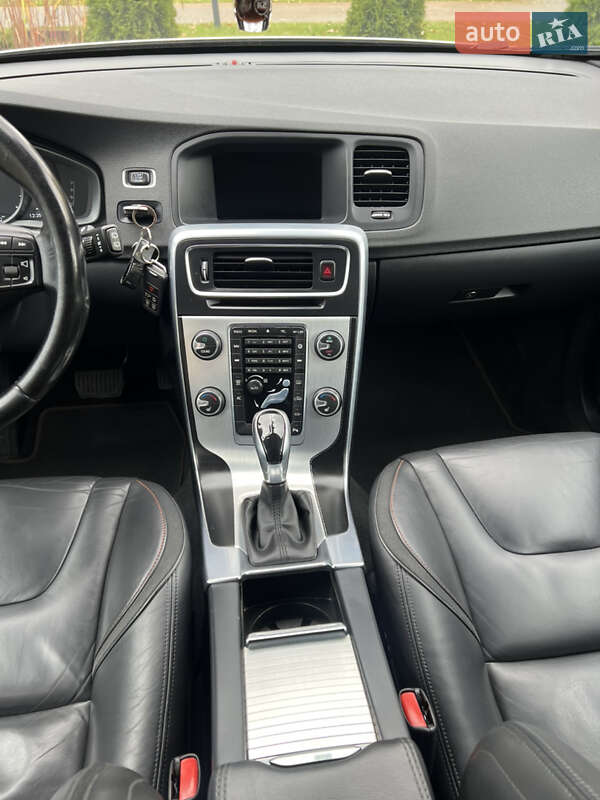 Універсал Volvo V60 2016 в Луцьку фото 7 Універсал Volvo V60 2016 в Луцьку