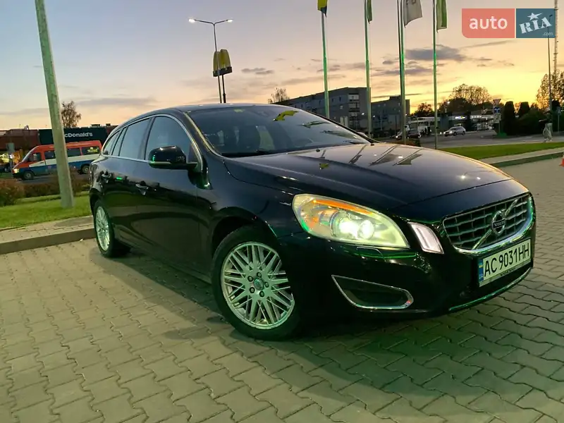 Volvo V60 2011