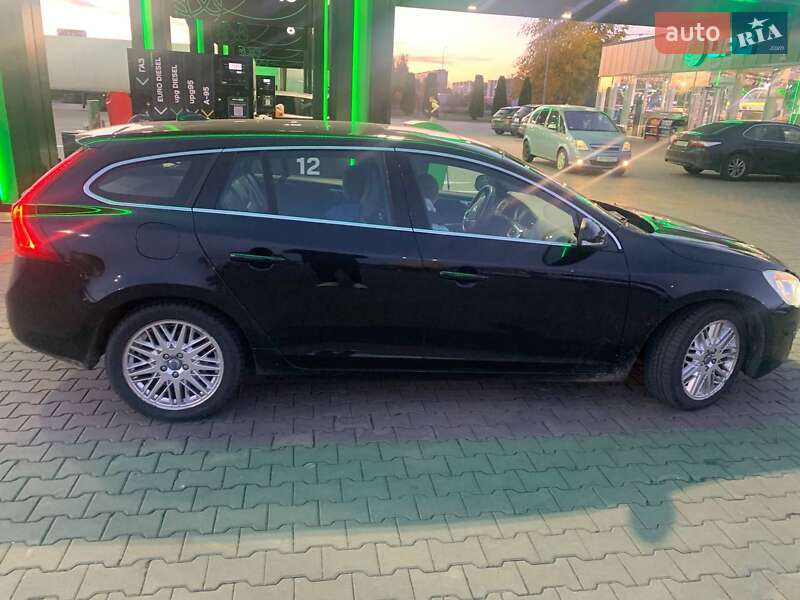 Универсал Volvo V60 2011 в Львове фото 13 Универсал Volvo V60 2011 в Львове