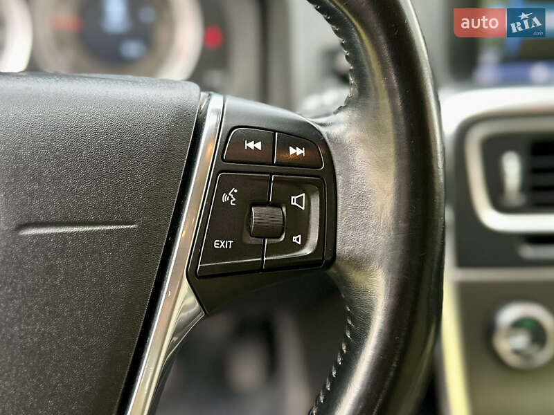 Універсал Volvo V60 2013 в Києві