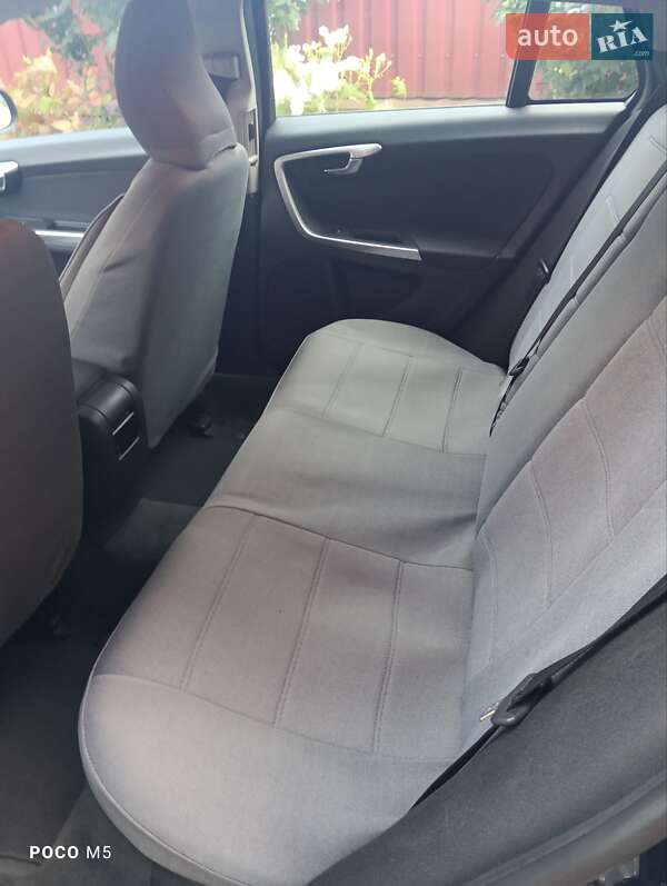 Универсал Volvo V60 2014 в Ровно фото 3 Универсал Volvo V60 2014 в Ровно