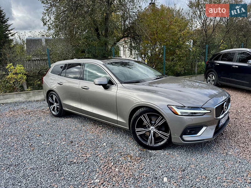 Универсал Volvo V60 2020 в Дрогобыче фото 21 Универсал Volvo V60 2020 в Дрогобыче
